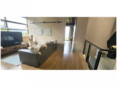 Casa de 3 alcobas en venta en San Lucas, Envigado, 240 m² · foto 18 de 20