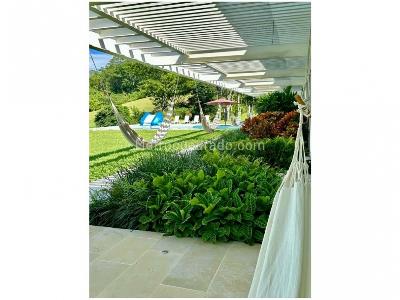 Casa de 4 alcobas en venta en Alto De Las Palmas, Envigado, 820 m² · foto 4 de 16