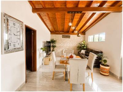 Apartamento de 2 alcobas en venta en Laureles, Medellín, 163 m² · foto 5 de 14