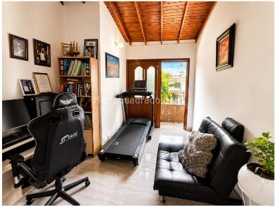 Apartamento de 2 alcobas en venta en Laureles, Medellín, 163 m² · foto 8 de 14