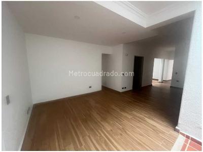 Casa de 5 alcobas en venta en Santa Teresita, Medellín, 203 m² · foto 16 de 16