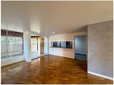 Apartamento en venta en Los Balsos, Medellín · foto 2 de 16