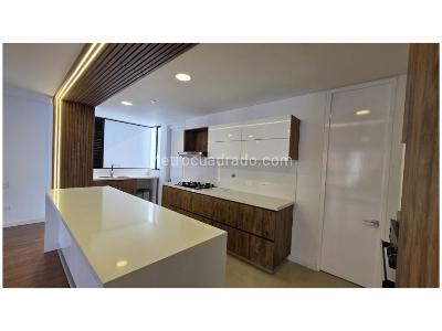 Apartamento de 3 alcobas en venta en Santa Maria De Los Angeles, Medellín, 198 m² · foto 5 de 20