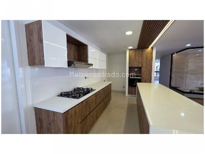 Apartamento de 3 alcobas en venta en Santa Maria De Los Angeles, Medellín, 198 m² · foto 6 de 20