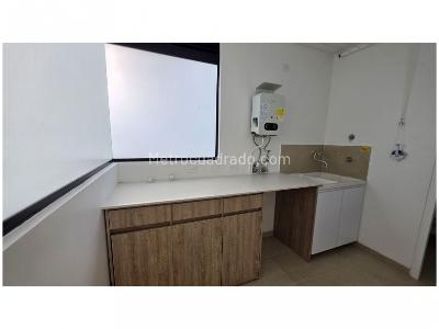 Apartamento de 3 alcobas en venta en Santa Maria De Los Angeles, Medellín, 198 m² · foto 8 de 20