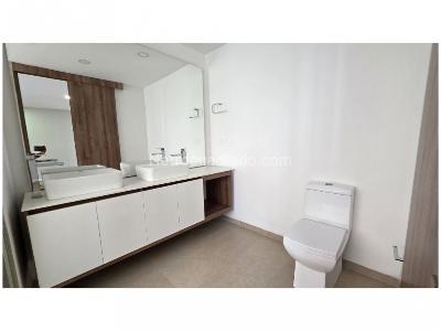 Apartamento de 3 alcobas en venta en Santa Maria De Los Angeles, Medellín, 198 m² · foto 16 de 20
