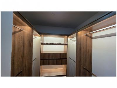 Apartamento de 3 alcobas en venta en Santa Maria De Los Angeles, Medellín, 198 m² · foto 18 de 20