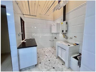 Apartamento de 3 alcobas en venta en El Tesoro, Medellín, 165 m² · foto 20 de 20