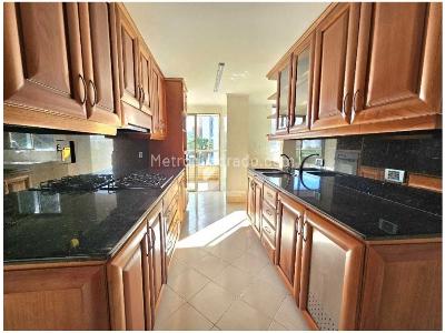 Apartamento en venta en Los Balsos, Medellín · foto 6 de 13