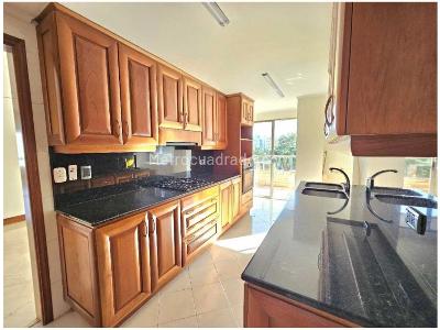 Apartamento en venta en Los Balsos, Medellín · foto 7 de 13