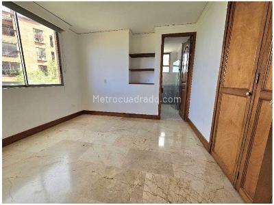 Apartamento en venta en Los Balsos, Medellín · foto 10 de 13