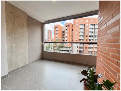Apartamento en venta en Zuniga, Envigado · foto 6 de 13