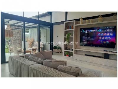 Casa de 3 alcobas en venta en Alto Del Escobero, Envigado, 260 m² · foto 15 de 18