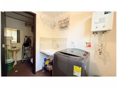 Casa de 3 alcobas en venta en Terrazina, Envigado, 220 m² · foto 8 de 20