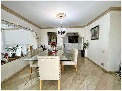 Casa de 4 alcobas en venta en Las Palmas, Medellín, 360 m² · foto 3 de 20
