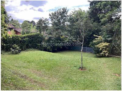 Casa de 3 alcobas en venta en Tv Superior, Medellín, 210 m² · foto 20 de 20