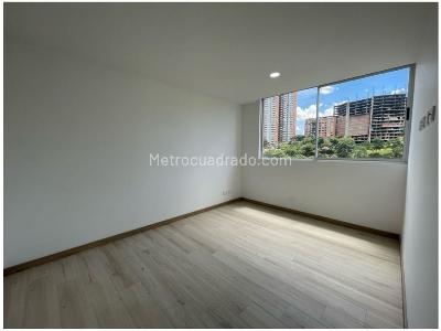 Apartamento de 2 alcobas en venta en Sabaneta, Sabaneta, 69 m² · foto 3 de 8