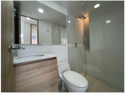 Apartamento de 2 alcobas en venta en Sabaneta, Sabaneta, 69 m² · foto 8 de 8