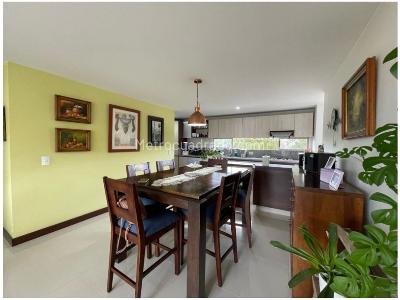 Apartamento en venta en El Campestre, Medellín · foto 3 de 13