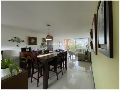 Apartamento en venta en El Campestre, Medellín · foto 6 de 13
