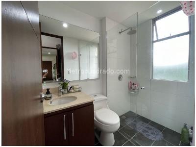 Apartamento en venta en El Campestre, Medellín · foto 8 de 13