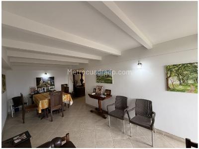 Apartamento de 3 alcobas en venta en La Visitacion, Medellín, 91 m² · foto 5 de 20
