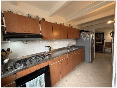 Apartamento de 3 alcobas en venta en La Visitacion, Medellín, 91 m² · foto 8 de 20