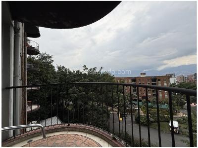 Apartamento de 3 alcobas en venta en La Visitacion, Medellín, 91 m² · foto 12 de 20
