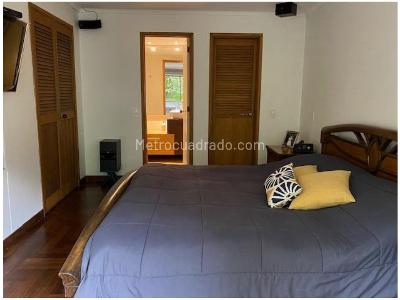 Apartamento en venta en El Poblado, Medellín · foto 6 de 16