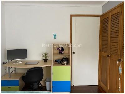 Apartamento en venta en El Poblado, Medellín · foto 12 de 16
