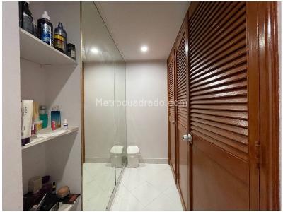 Apartamento de 3 alcobas en venta en Cerro Nutibara, Medellín, 115 m² · foto 12 de 17