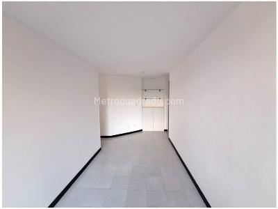 Apartamento de 3 alcobas en venta en Loma De San Julian, Medellín, 90 m² · foto 8 de 20