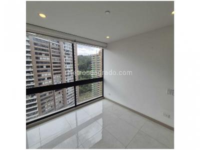 Apartamento en venta en Altos Del Poblado, Medellín · foto 9 de 18