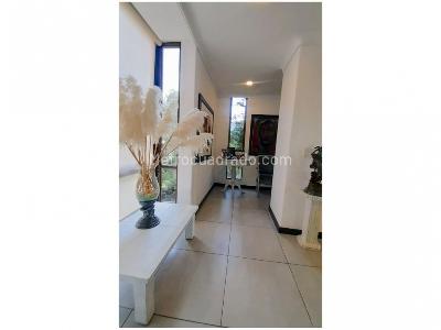 Apartamento de 3 alcobas en venta en Tv Superior, Medellín, 315 m² · foto 20 de 20