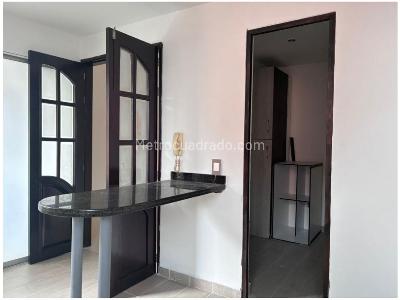 Apartamento de 3 alcobas en venta en El Nogal, Medellín, 245 m² · foto 15 de 19