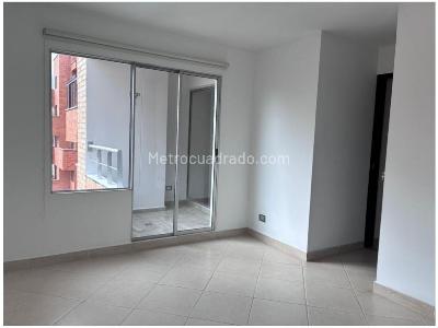Apartamento de 3 alcobas en venta en El Nogal, Medellín, 245 m² · foto 16 de 19