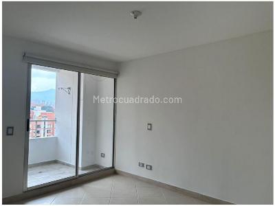 Apartamento de 3 alcobas en venta en El Nogal, Medellín, 245 m² · foto 17 de 19