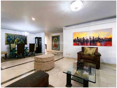 Apartamento de 4 alcobas en venta en Laureles, Medellín, 250 m² · foto 5 de 20