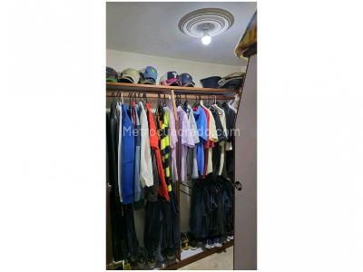 Apartamento de 4 alcobas en venta en Laureles, Medellín, 250 m² · foto 16 de 20