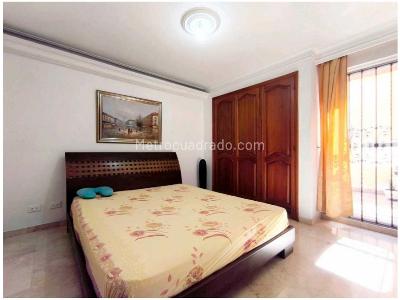 Apartamento de 4 alcobas en venta en Laureles, Medellín, 250 m² · foto 19 de 20