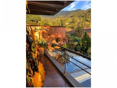 Casa de 4 alcobas en venta en Envigado, Envigado, 194 m² · foto 4 de 20