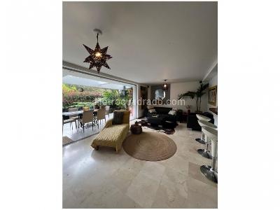 Casa de 4 alcobas en venta en Envigado, Envigado, 194 m² · foto 11 de 20