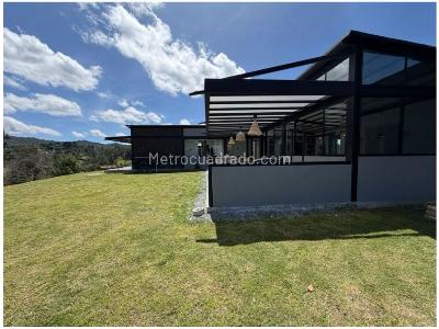 Casa de 3 alcobas en venta en Alto Del Escobero, Envigado, 1577 m² · foto 18 de 20