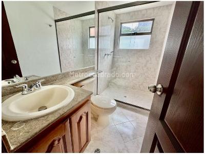 Apartamento de 4 alcobas en venta en Intercontinental, Medellín, 130 m² · foto 14 de 20