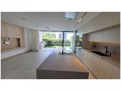Apartamento de 3 alcobas en venta en San Lucas, Envigado, 167 m² · foto 7 de 20