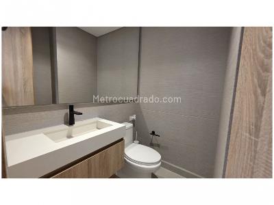 Apartamento de 3 alcobas en venta en San Lucas, Envigado, 167 m² · foto 10 de 20