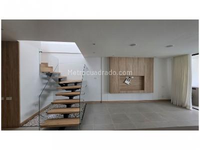 Apartamento de 3 alcobas en venta en San Lucas, Envigado, 167 m² · foto 12 de 20