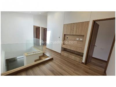 Apartamento de 3 alcobas en venta en San Lucas, Envigado, 167 m² · foto 15 de 20