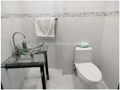 Apartamento en venta en Laureles, Medellín · foto 19 de 20