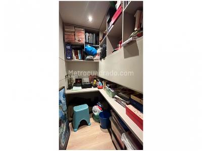 Apartamento de 3 alcobas en venta en Loma Del Campestre, Medellín, 323 m² · foto 8 de 20